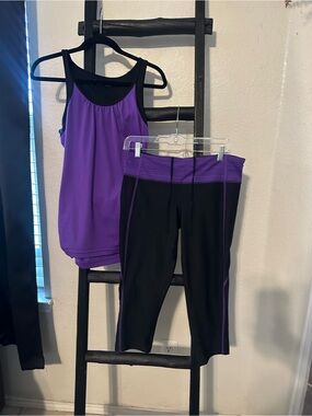 Purple & Black Athletic Capri Set - Tank and Capri Leggings